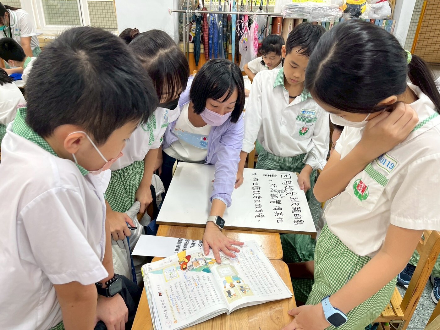 6鷺江國小賴雅菁老師引導學生進行小組協作與深度討論活動