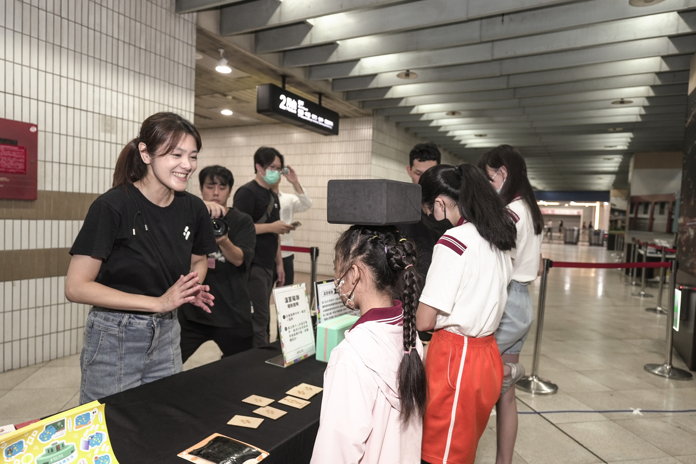 站點科學攤位-電幻1號所「來FUN電」，用肢體運動體驗能源科學，動中學更有感！